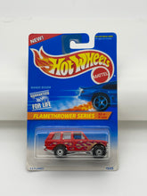 Load image into Gallery viewer, Hot Wheels Range Rover
