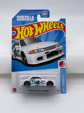 Load image into Gallery viewer, Hot Wheels Nissan Skyline GT-R [R32] (2)
