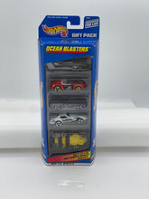 Load image into Gallery viewer, Hot Wheels Ocean Blasters (Gift Pack)
