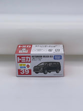 Load image into Gallery viewer, Takara Tomy Tomica Mitsubishi Delica D:5 1/65 Scale
