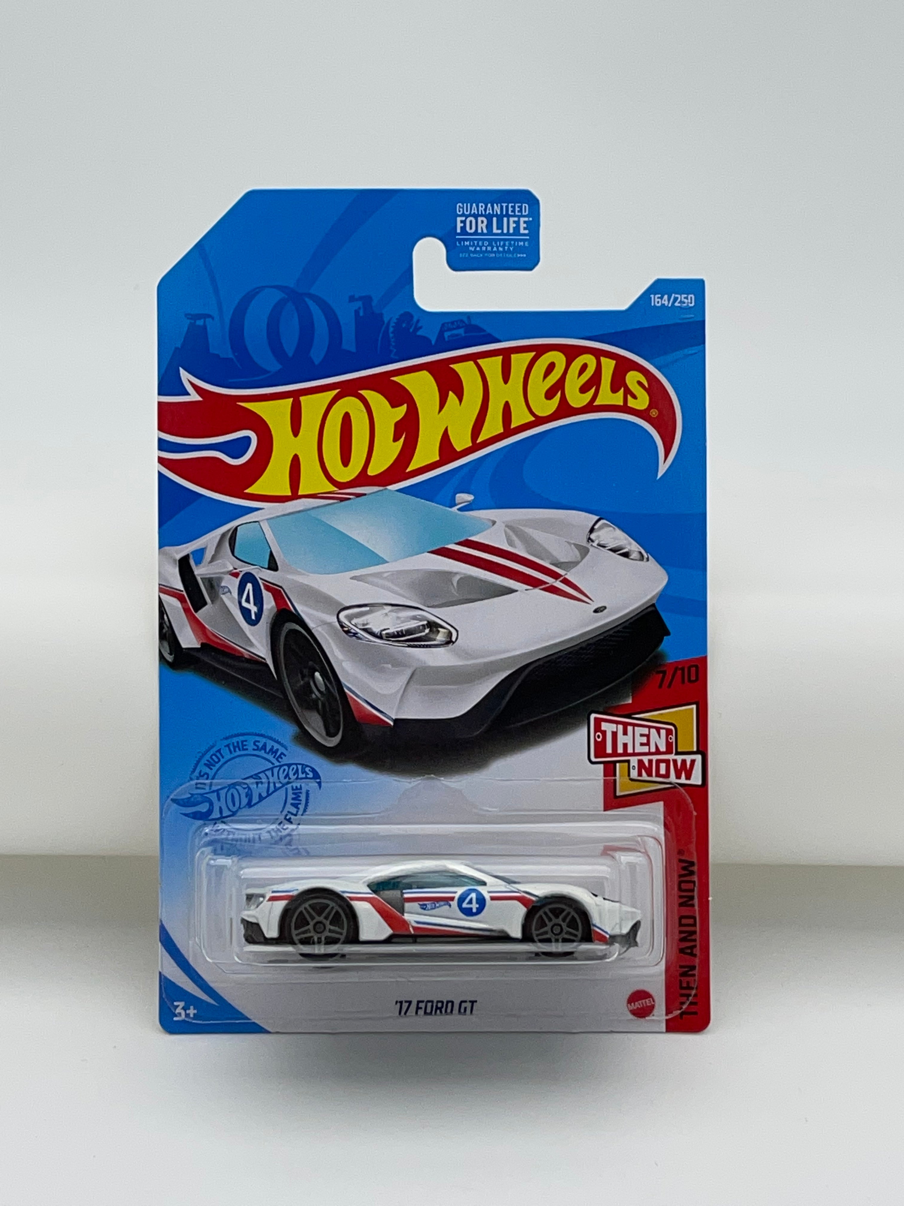 Hot Wheels 17 Ford GT Hot Box Cars