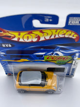 Load image into Gallery viewer, Hot Wheels ‘01 Mini Cooper
