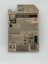 Load image into Gallery viewer, Hot Wheels Vespa 90 SS Super Sprint (1966)
