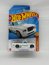 Load image into Gallery viewer, Hot Wheels &#39;63 Studebaker Champ
