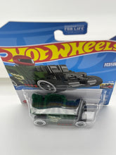 Load image into Gallery viewer, Hot Wheels Pixel Shaker (Treasure Hunt)
