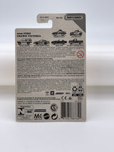 Load image into Gallery viewer, Matchbox ‘06 Ford Crown Victoria
